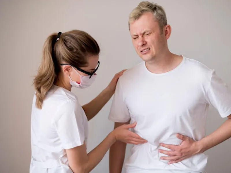 Chiropractic care for digestive health at Wellness Revolution in Evanston