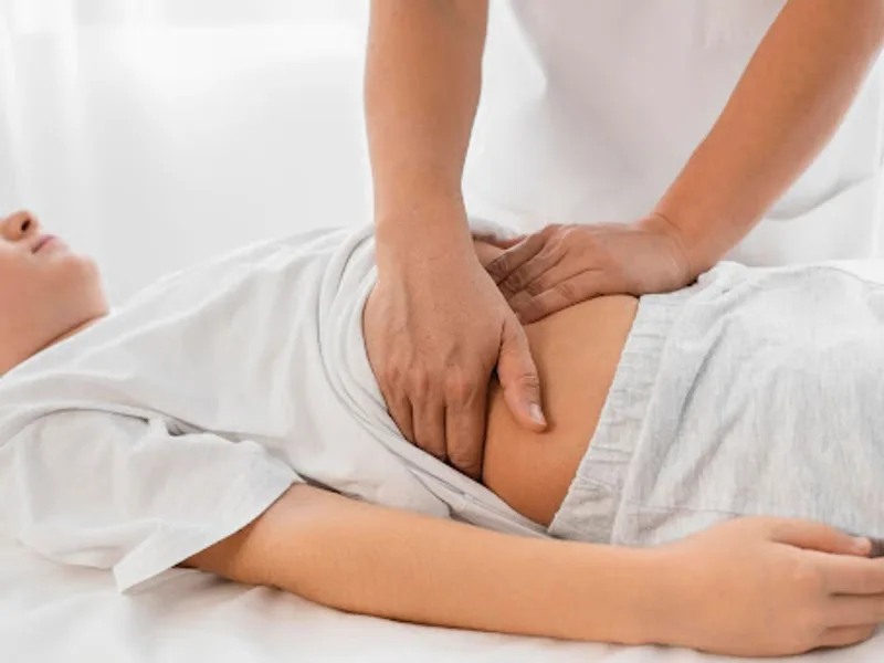 Wellness Revolution treating digestive health in Evanston