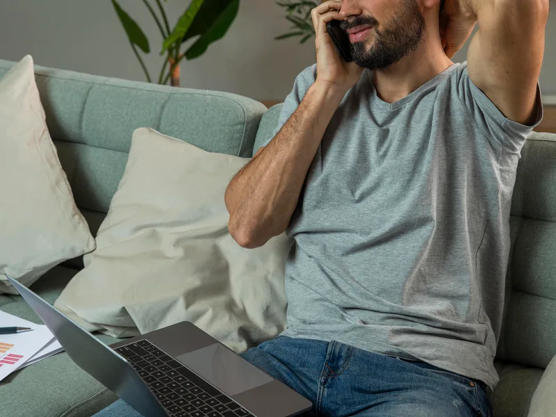 Chiropractic care for neck pain at Wellness Revolution in Evanston